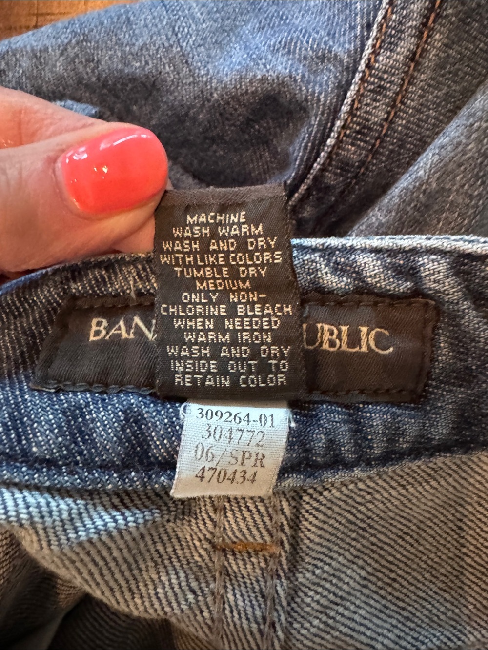 Banana Republic Women’s Size 8 Medium Wash 100% Cotton Straight Leg Jeans 32x31 - Picture 10 of 11